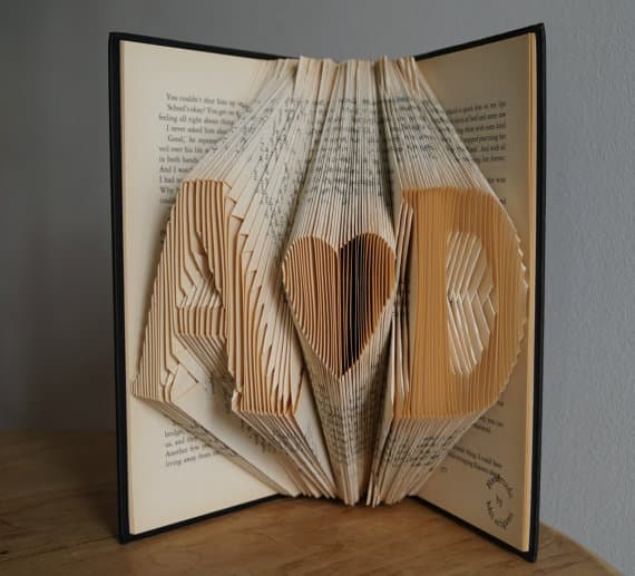 ¿Él ama leer? Sorpréndelo en San Valentín con estos obsequios... no son libros, ¡pero le encantarán!