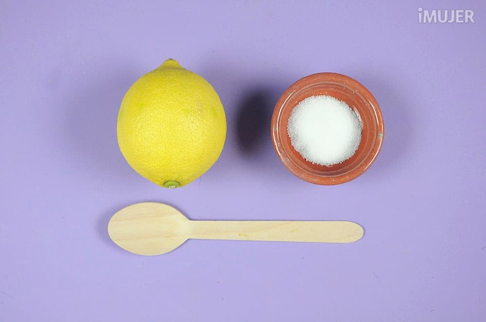 Truco casero para blanquear tus dientes paso a paso