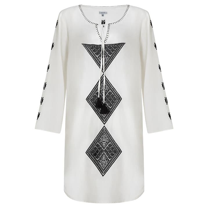 10 modelos de túnicas BOHO que puedes usar en el día y la noche