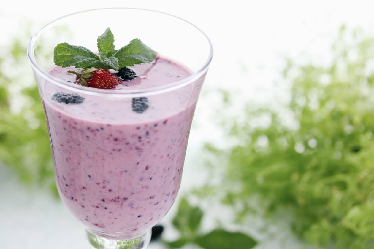 6 snacks terribles que no te dejarán perder peso (y cómo sustituirlos)