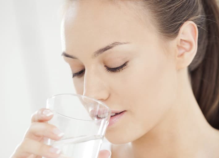 Cómo bajar la fiebre en adultos