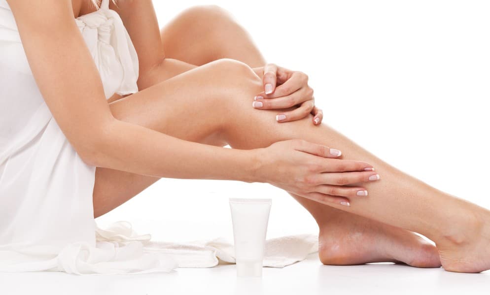 Cómo hidratar los codos y rodillas