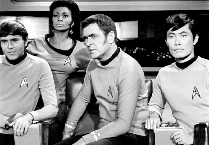 7 celebridades que vivieron historias realmente increíbles durante la Segunda Guerra Mundial