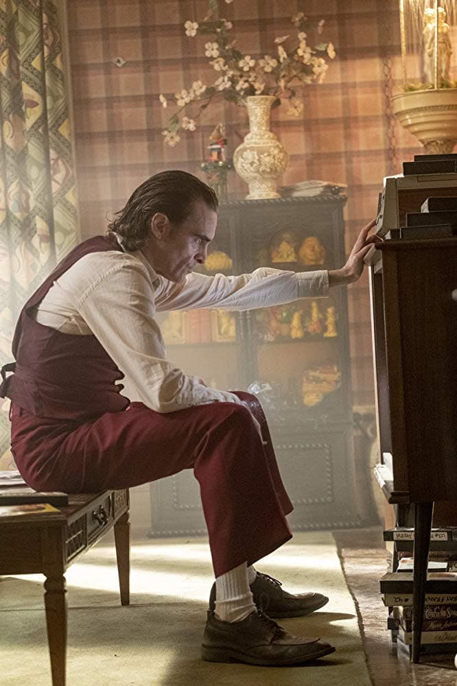 Hay una sola referencia en 'Joker' que confirma que no se enfrentará al Batman de Pattinson