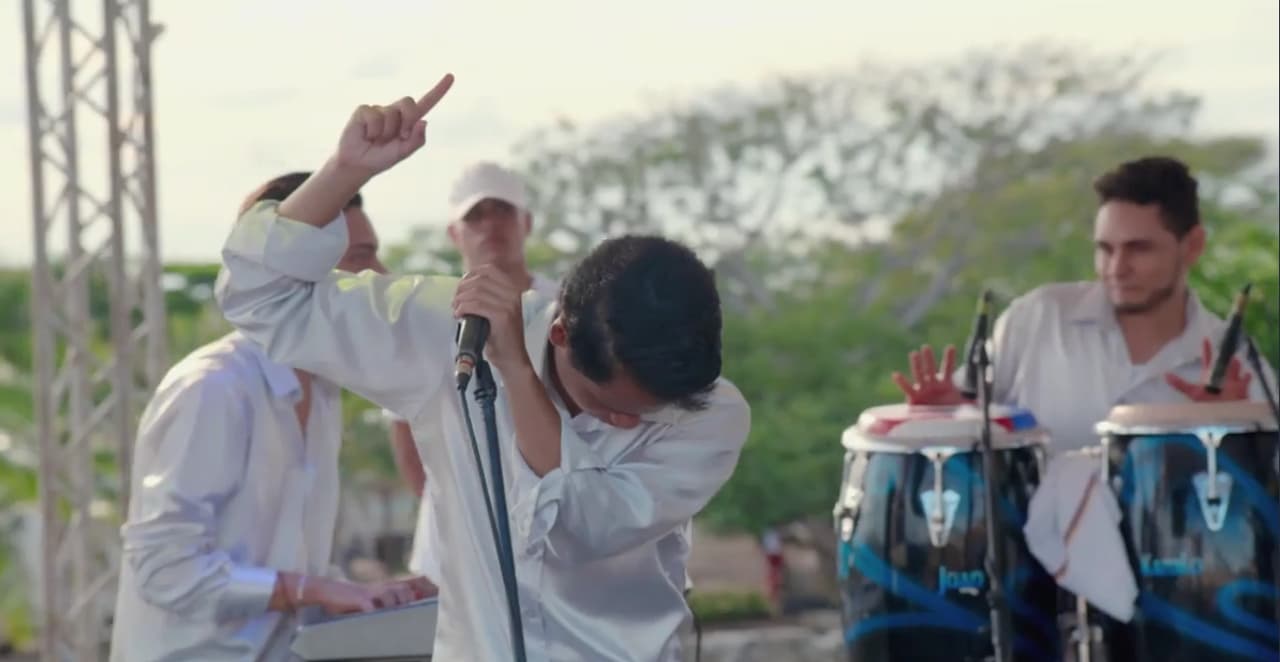 5 series sobre música latina para hacer un maratón lleno de baile y ritmo (todas son gratis)