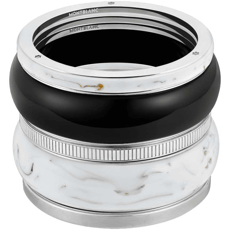 La colección de joyería de la nieta de la princesa de Mónaco es elegante y digna de la realeza