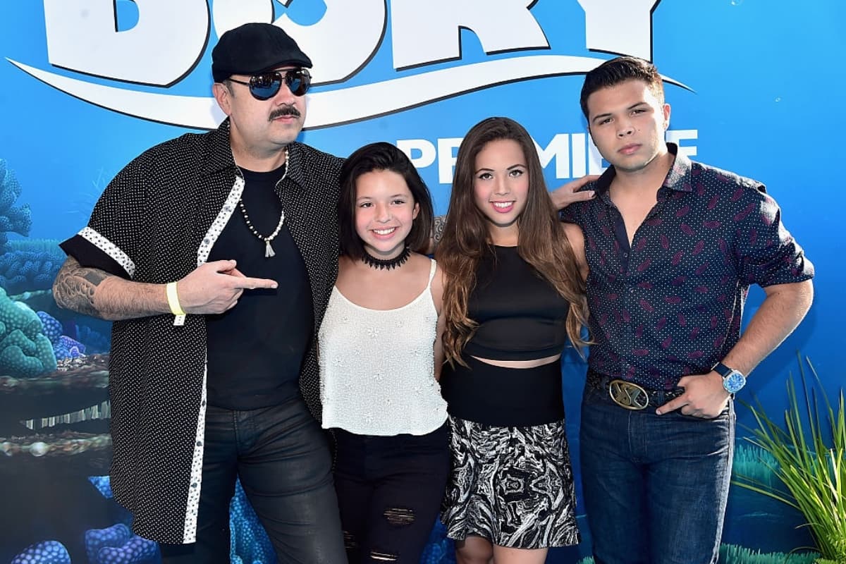 Ángela Aguilar tiene una hermana mayor que pocos conocen, pero es tan guapa como ella