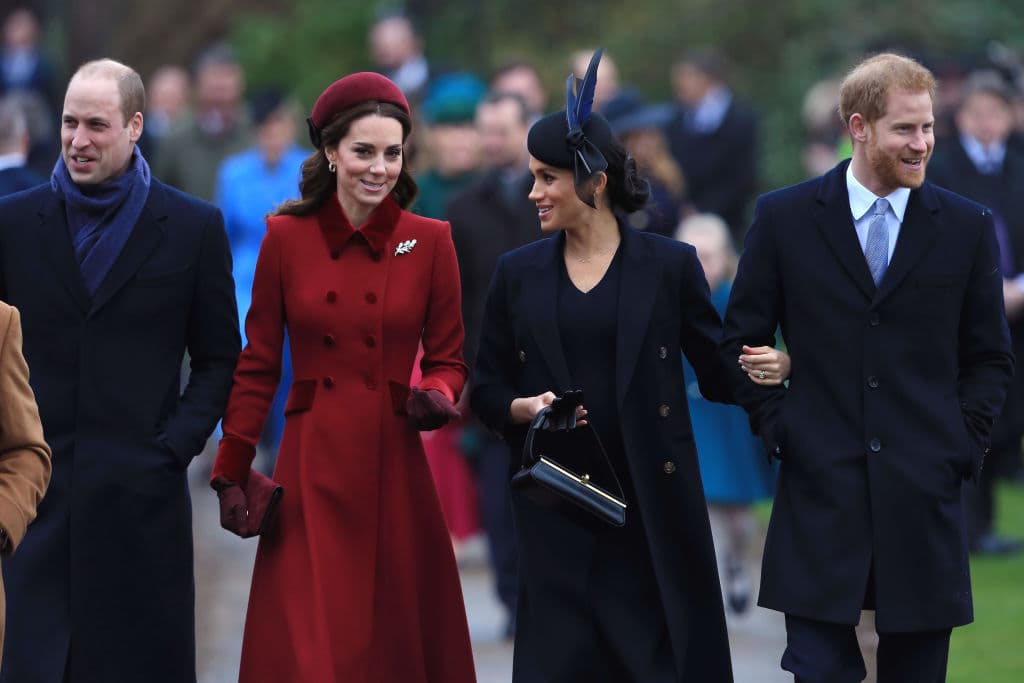 Kate y Meghan tuvieron que pagar sus vestidos de novia ellas mismas ¿fue culpa de la reina?