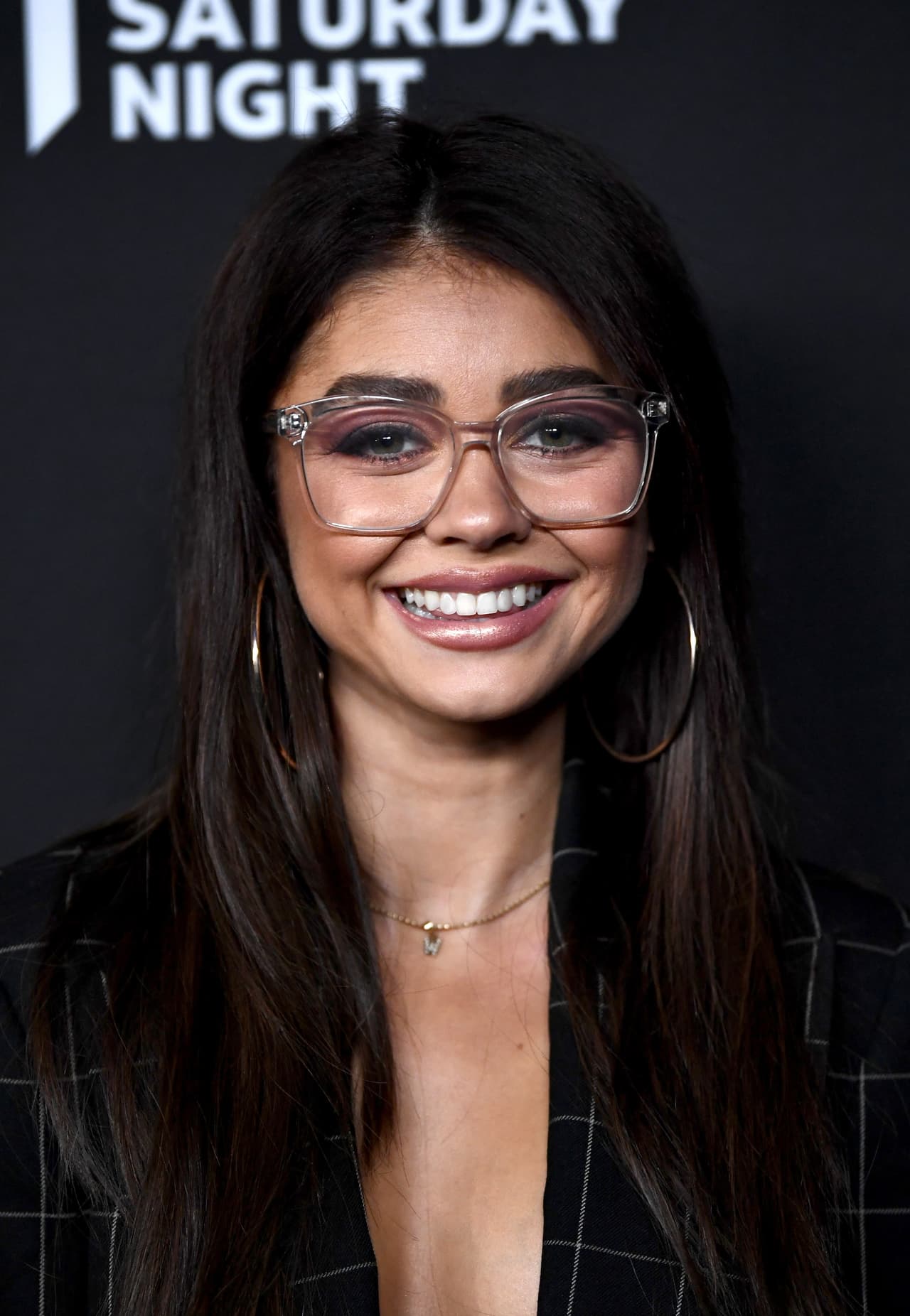 Criticaron a Sarah Hyland por usar dos fajas, pero no imaginaban por qué lo hizo