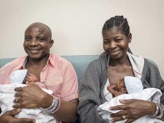 Intentaron ser padres durante 17 años hasta que un día nacieron sextillizos