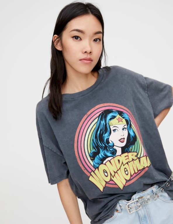 Looks para una fiesta de Halloween que no tienen nada que ver con un disfraz