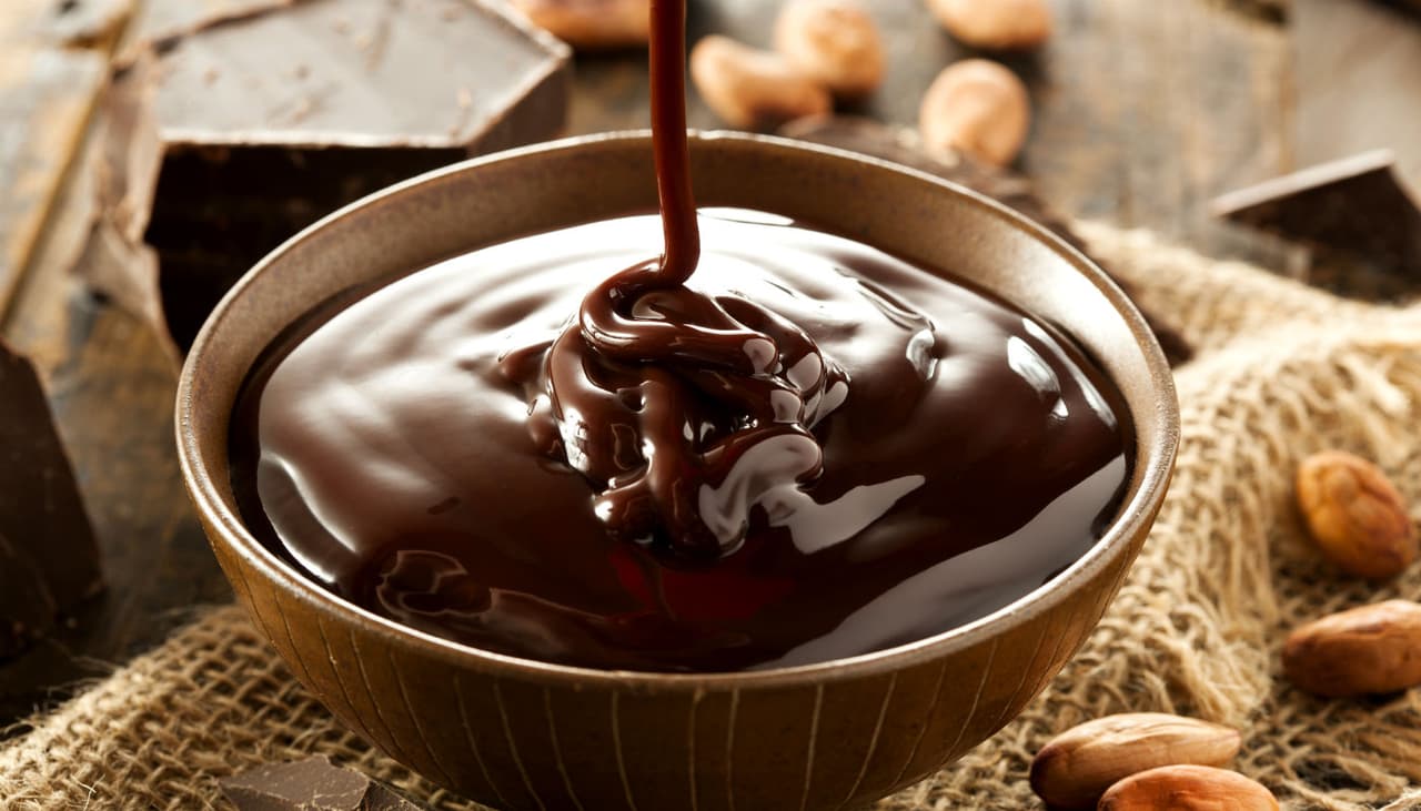 Fondue de pastel: ideia de pastelaria merece MUITO ser copiada em casa (veja como!)