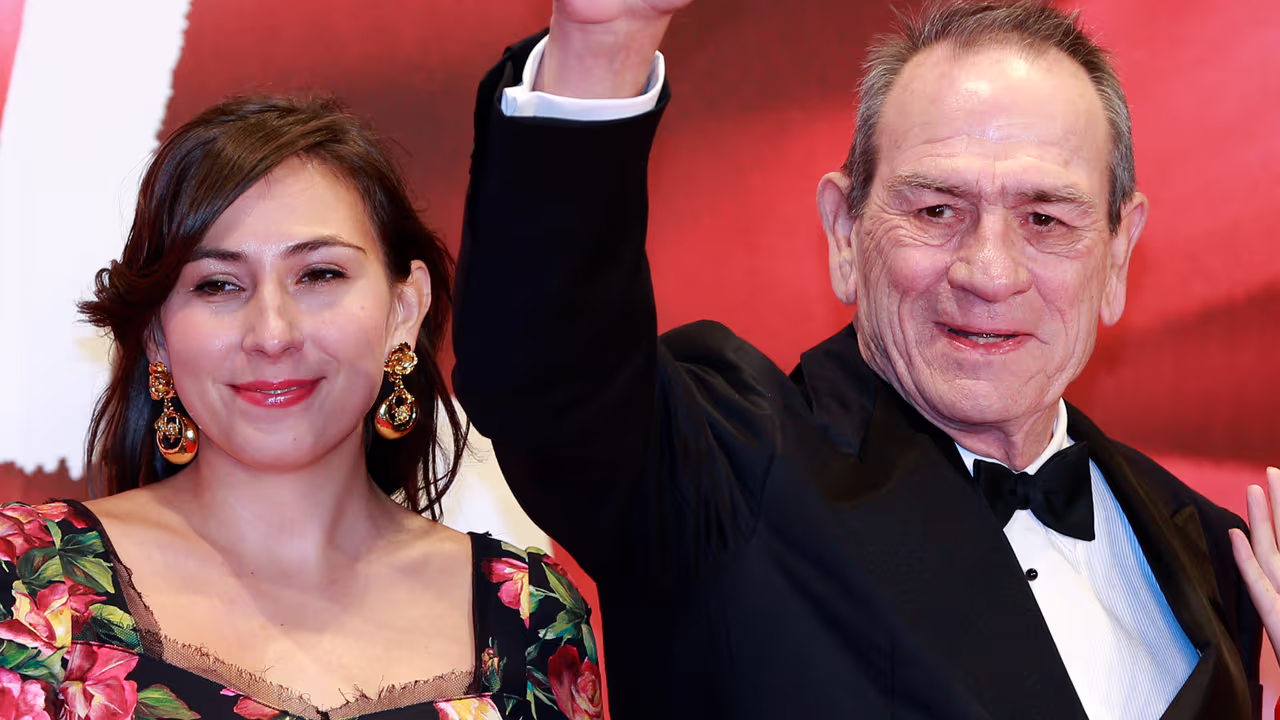 Tommy Lee Jones brise le silence après la mort de sa fille et sa découverte dans un hôtel | Célébrités de l’Univision