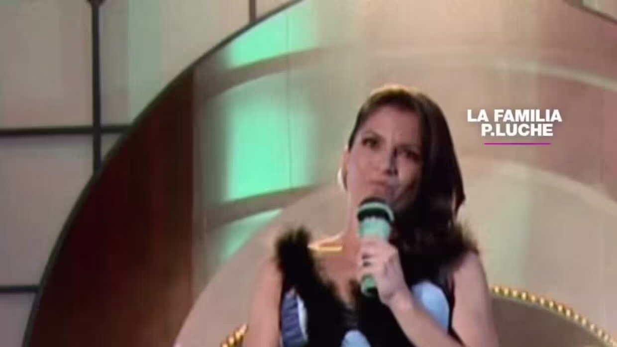 Benito Rivers le canta a su mamá | Galavisión | Univision
