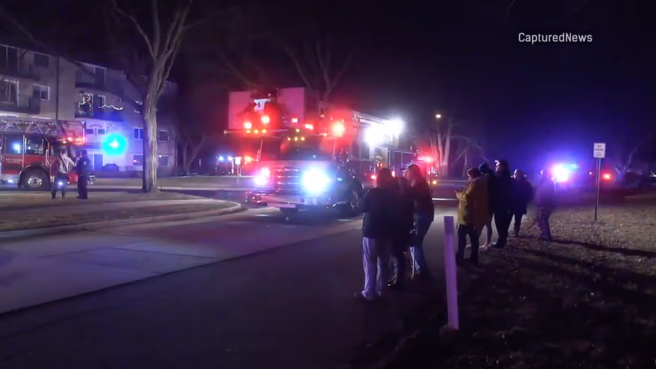 Incendio en complejo de apartamentos deja un herido grave | Video ...
