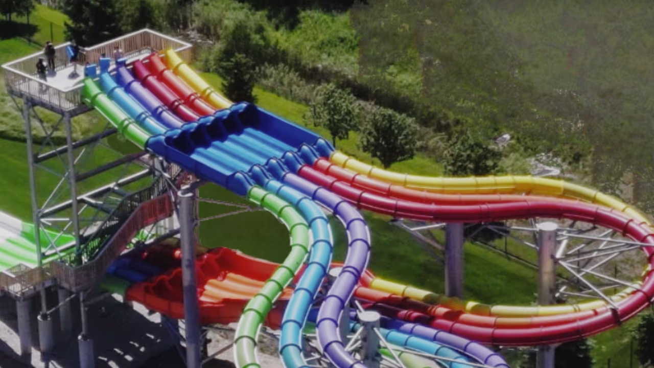 El 1 de junio abre Raging Waves, el parque acuático más grande de ...