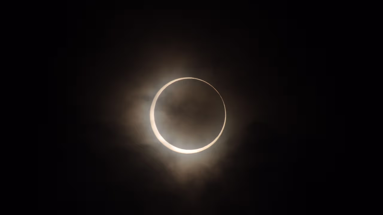 ¿Cómo ver el eclipse solar anular este 14 de octubre en Estados Unidos ...
