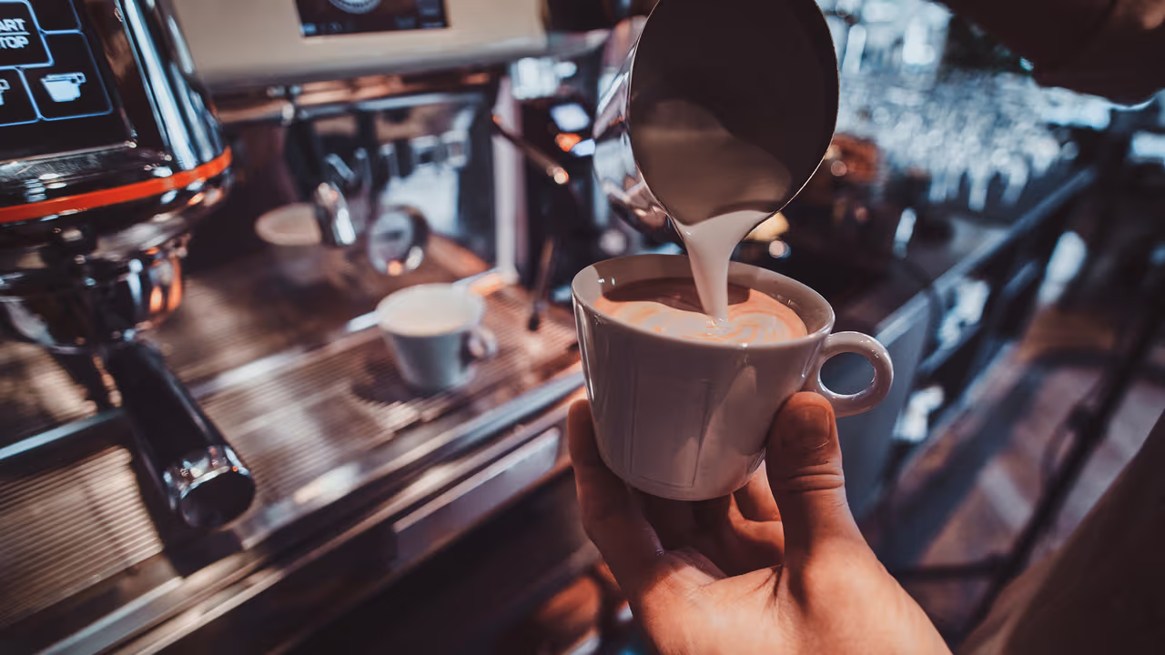 コーヒーショップを拠点に活動していたフィラデルフィアの麻薬密売組織が解体される | ニュースユニビジョン フィラデルフィア WUVP