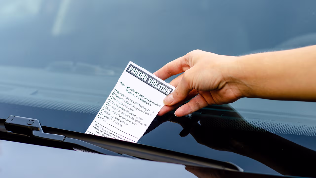Advierten de nueva estafa con multas de estacionamientos falsas ...