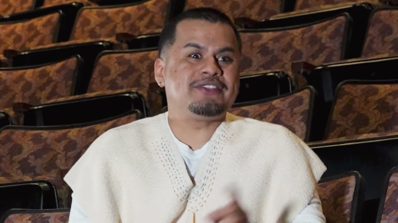 El dreamer Yosimar Reyes es reconocido como escritor y poeta al norte ...