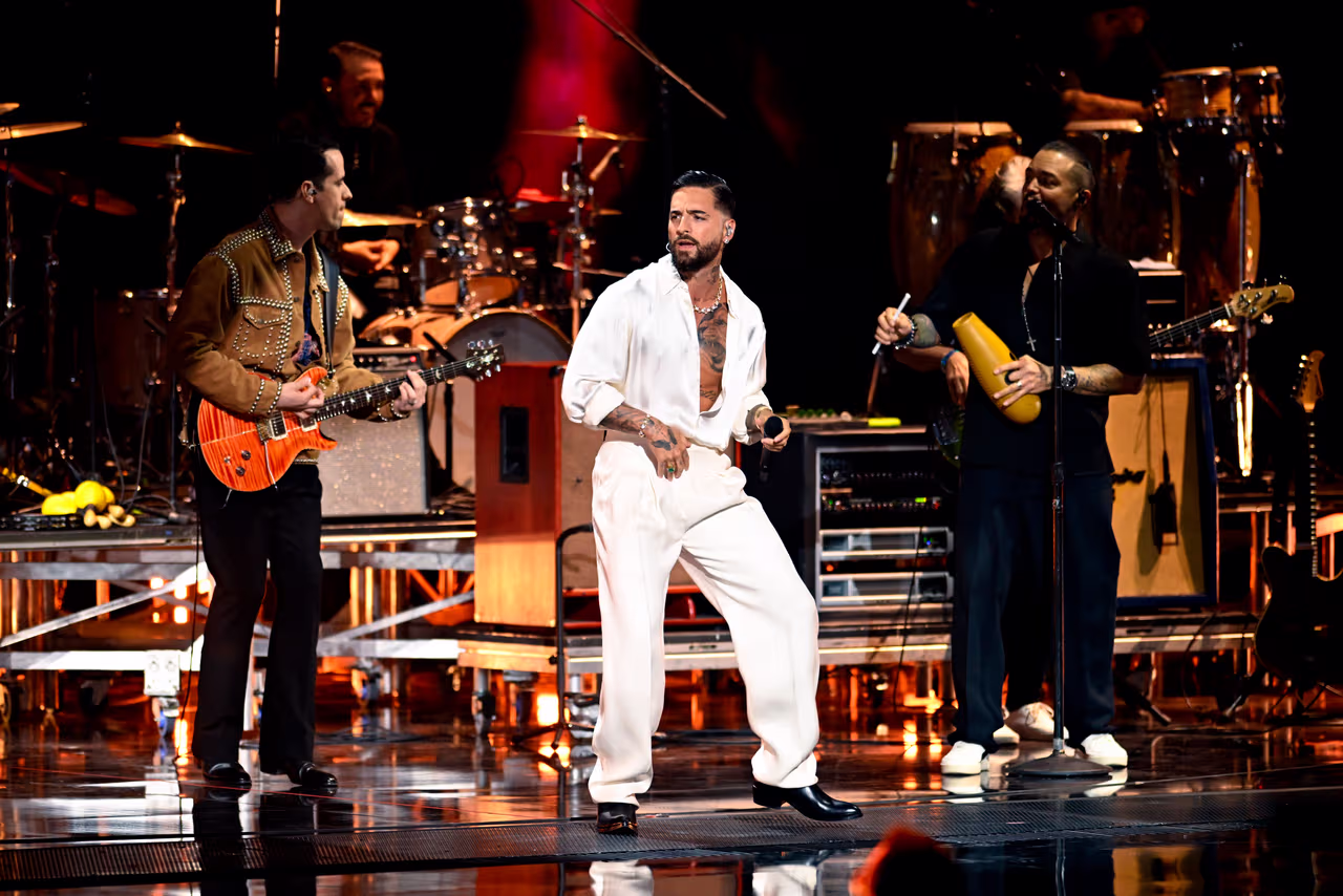 Sech y Maluma encienden las redes con una misteriosa foto ¿Se viene nueva colaboración?
