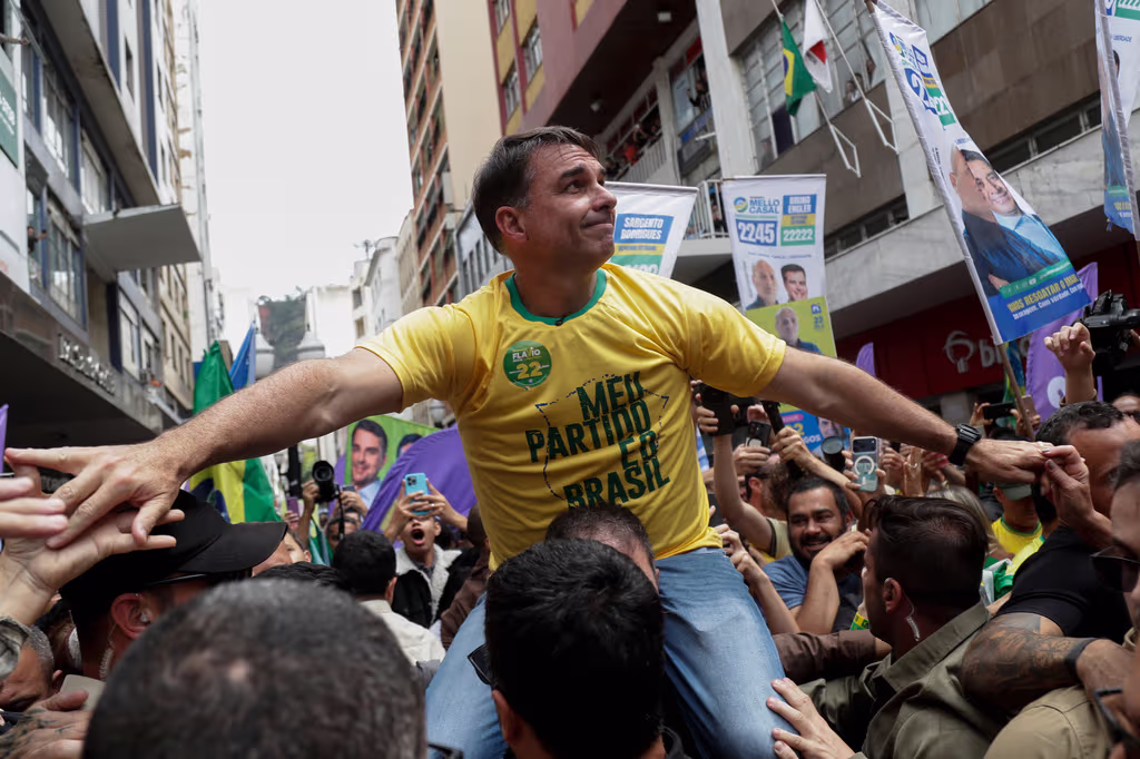 Flávio Bolsonaro: el heredero que ahora desafía a Lula en Brasil