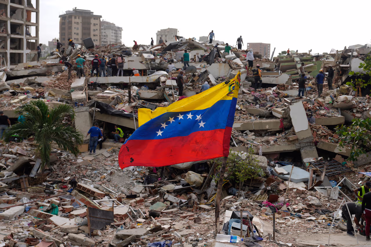 Venezuela bajo escombros: balance de víctimas, rescates milagrosos y despliegue de ayuda internacional