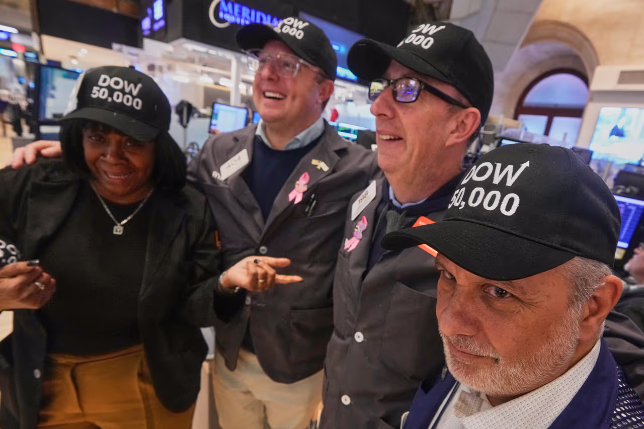 Dow Jones supera los 50,000 puntos por primera vez en su historia; así ...