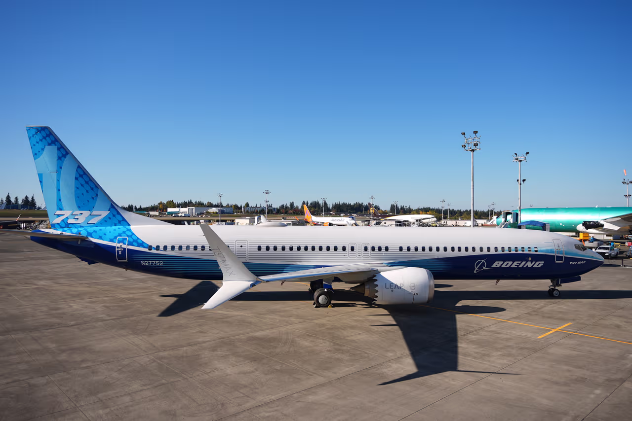 La FAA da luz verde a las aerolíneas para que pongan en servicio el Boeing 737 MAX 10