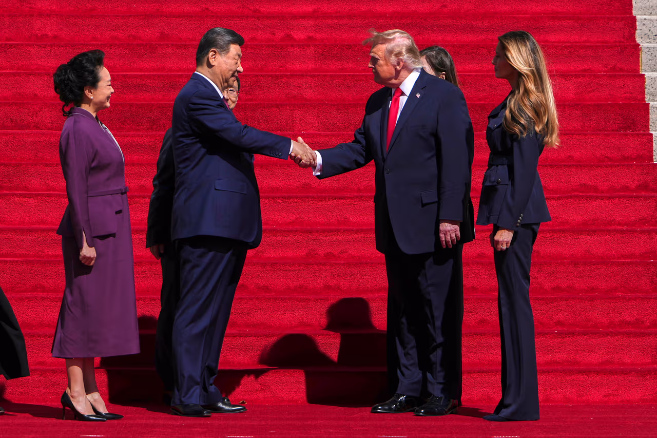 Donald Trump ofreció vender armas a Xi Jinping, según el embajador David Purdue