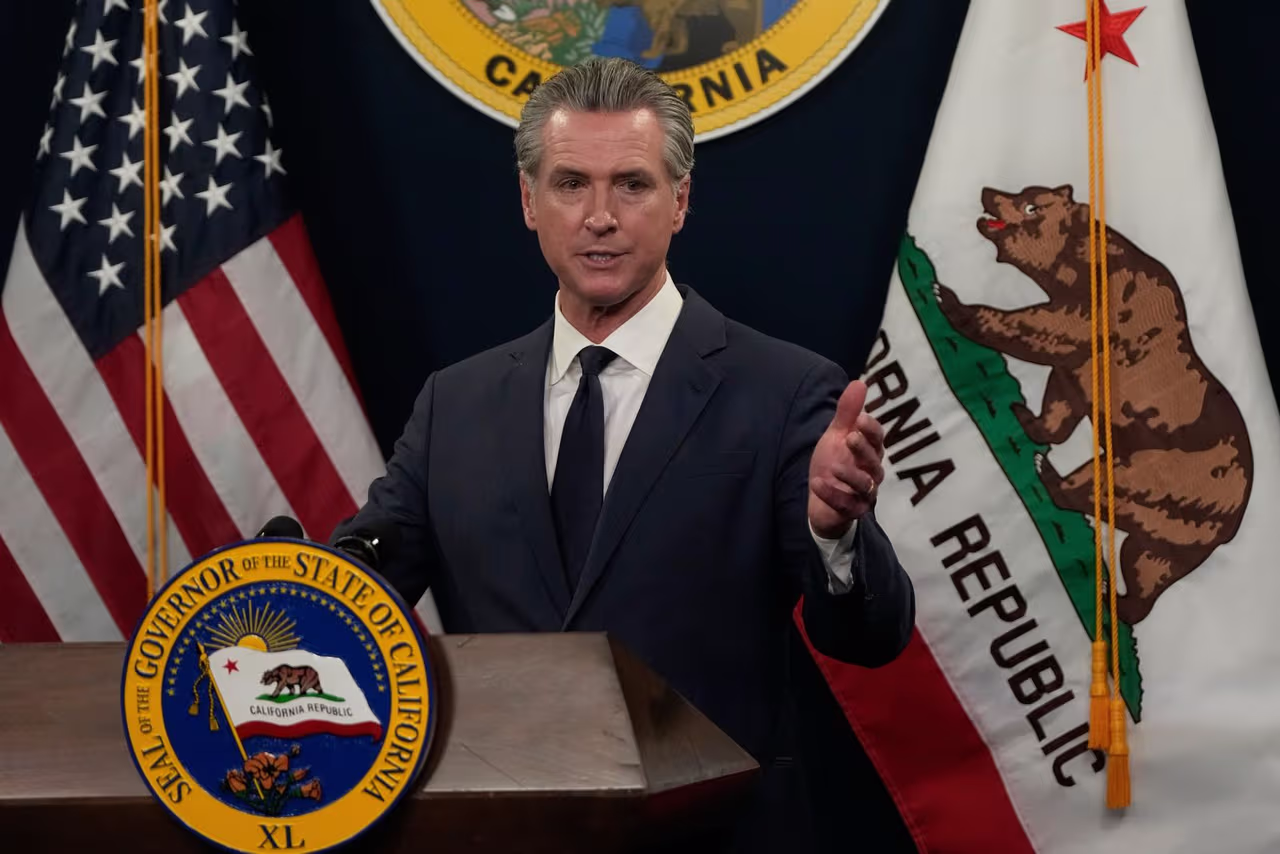 El gobernador de California, Gavin Newsom, dice que el Departamento de Justicia lo está investigando a él y a su esposa