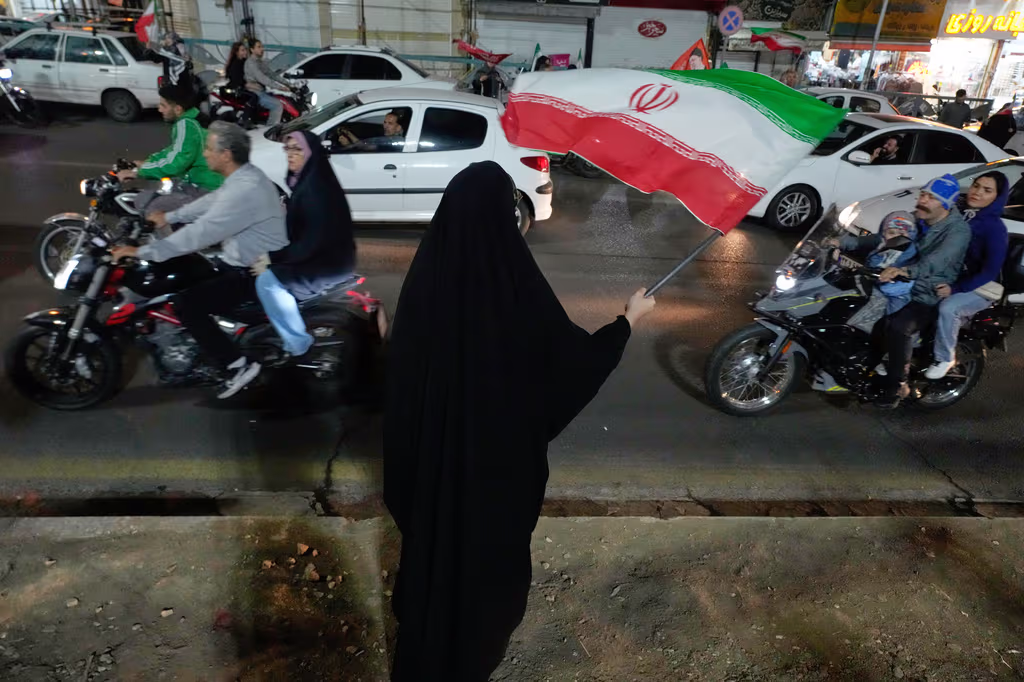Nuevo ministro de Defensa de Irán amenaza con "daños enormes" si EEUU ataca