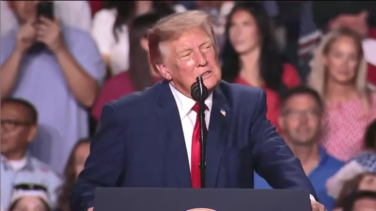 La semana en video: Christa Pike habla y lucha por su vida; una candidata republicana de Arizona cuenta el abuso sexual que sufrió y Trump se envuelve en una polémica