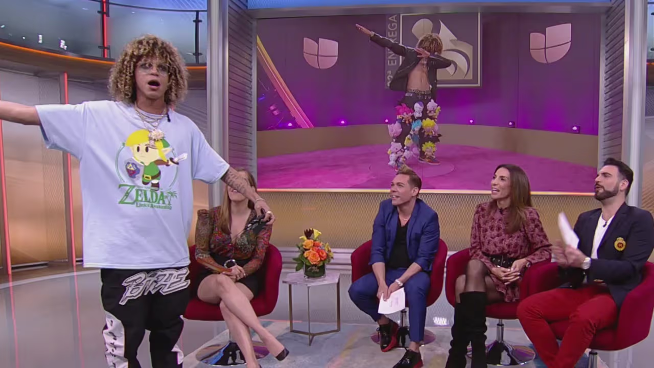 Jon Z irrumpe con los Detectives de la Moda para defender su llamativo ...