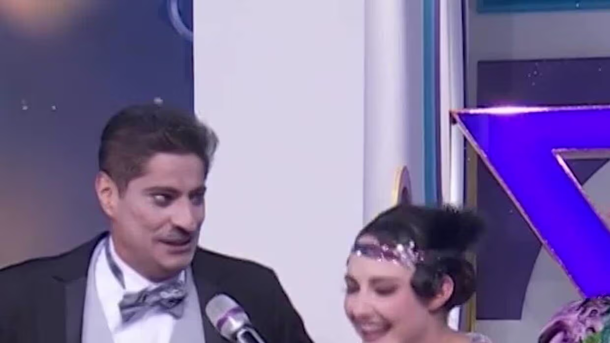 Chevo reacciona al BESO que le dio Jade en su baile | Shows Hoy | Univision