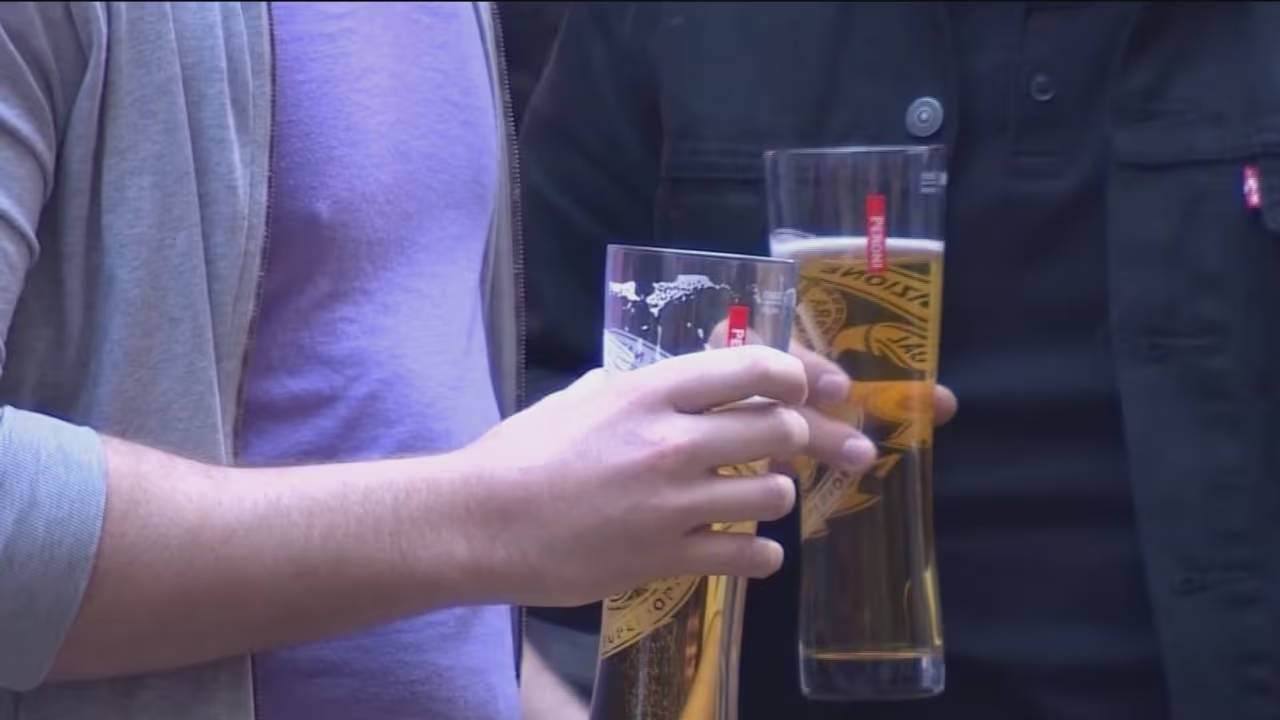 ¿Cómo prevenir la resaca en los días de fiesta? | Shows Primer Impacto ...