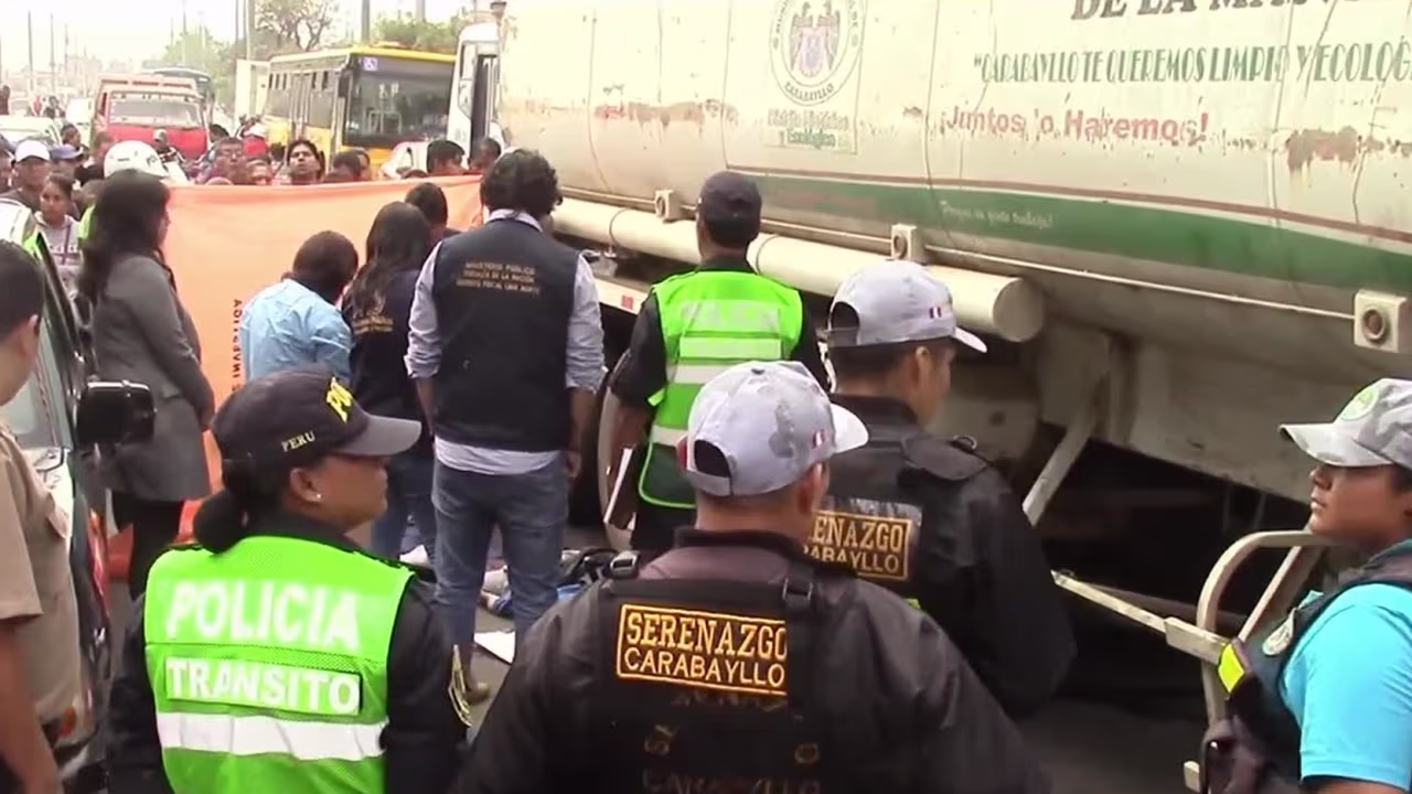 Lo empujaron bajo las ruedas de un camión durante una pelea y se dieron ...