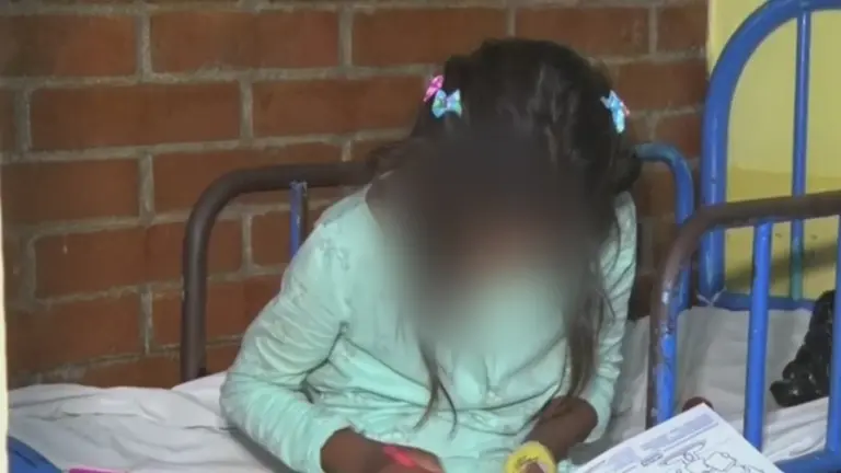 Niña de 9 años es brutalmente violada por su propio padre en Guatemala | Shows Primer Impacto | Univision->