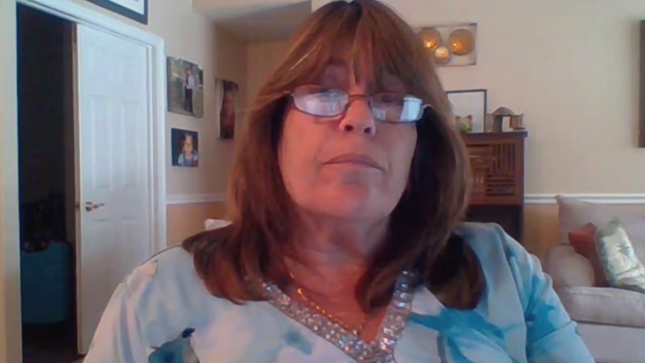 Teacher says she was fired for giving students zeros | Univision News ...