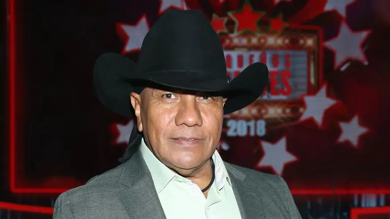 Son los que le dan luz a mi vida”: así habla Lupe Esparza de sus siete  nietos | Univision Famosos | Univision