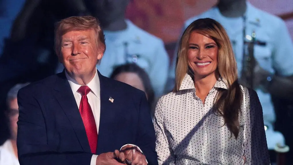 Trump mezcla el patriotismo con el partidismo mientras celebra el 250 aniversario de EEUU