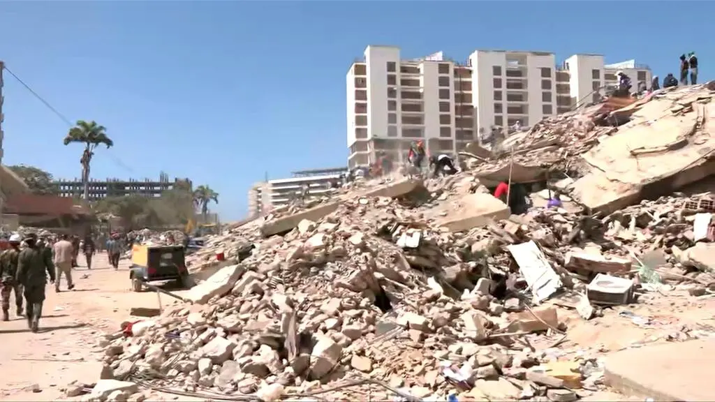 La Guaira hoy: Se estiman 180 edificios colapsados tras sismos en esta zona costera de Venezuela